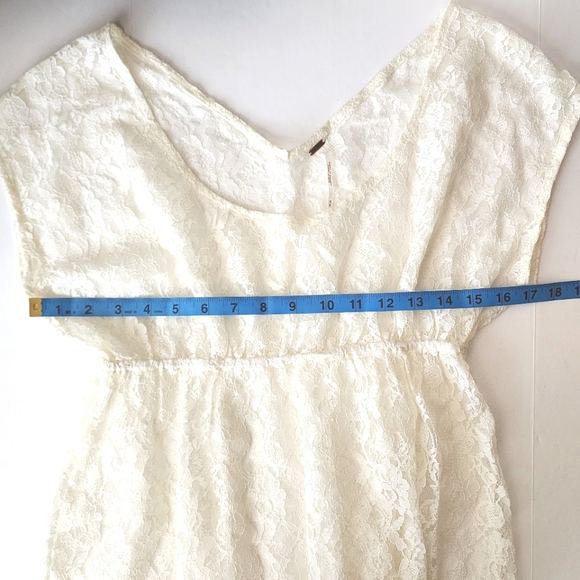 Free People Lace Top Coverup Ivory Size M - Picture 6 of 7